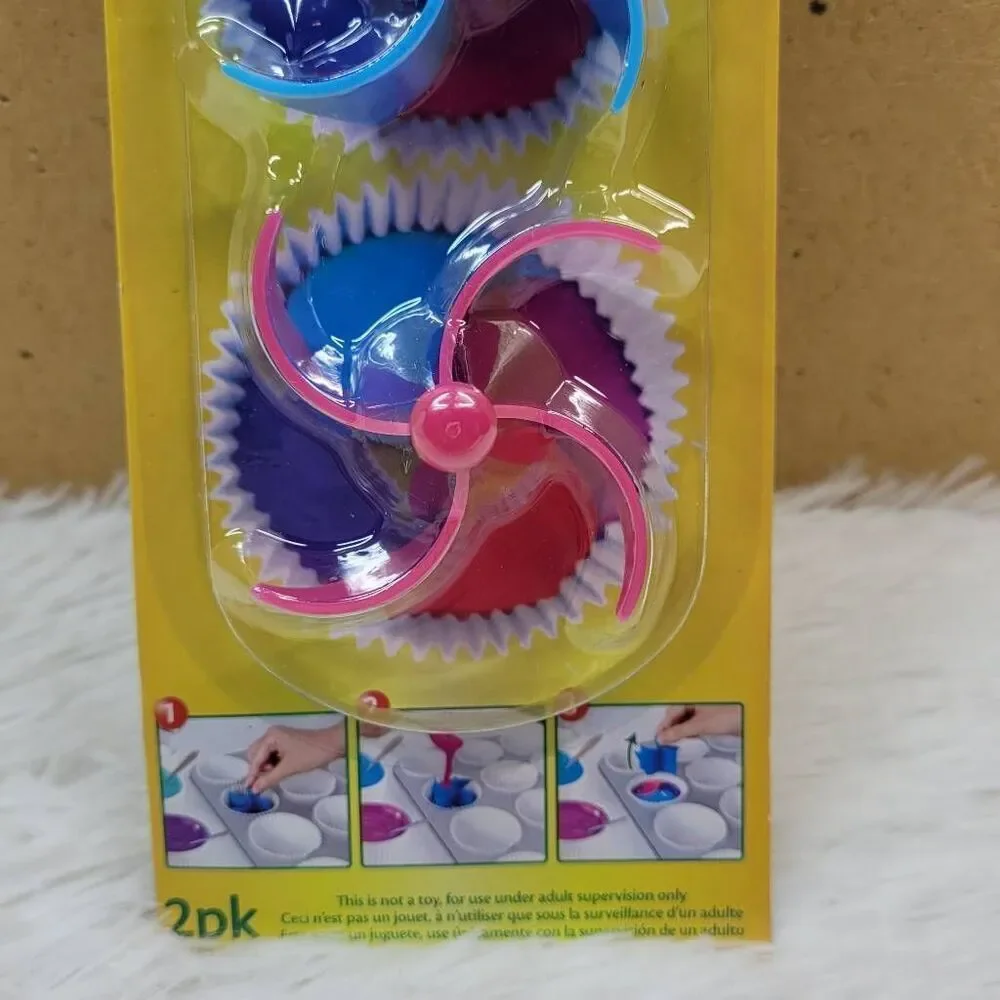 Crayola Color Cakes Cupcake Makers 2 Pack NIP P